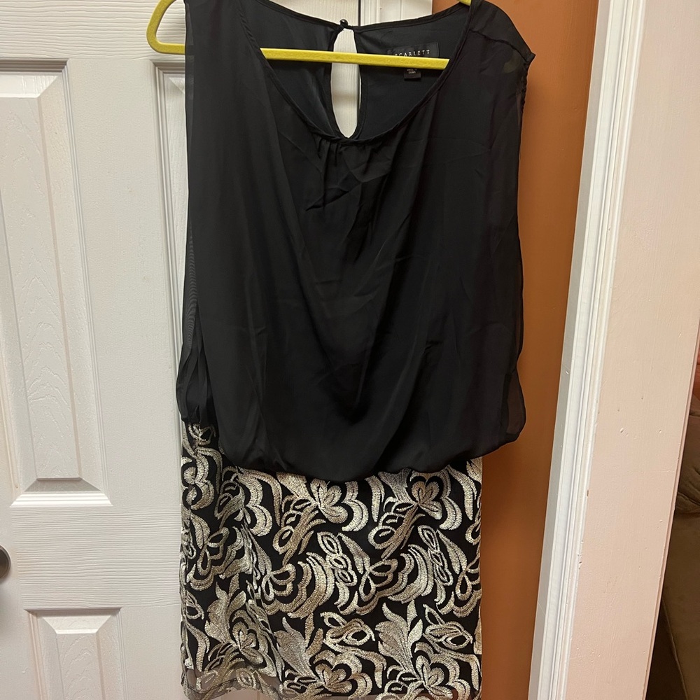 Scarlett Black and Cream Floral dress